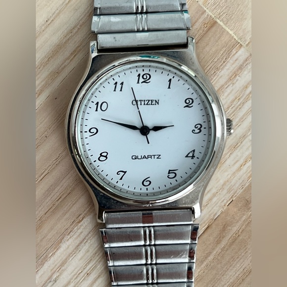 Citizen Watch Vintage White Dial Stainless Adjustable Bracelet Quartz - Picture 4 of 13
